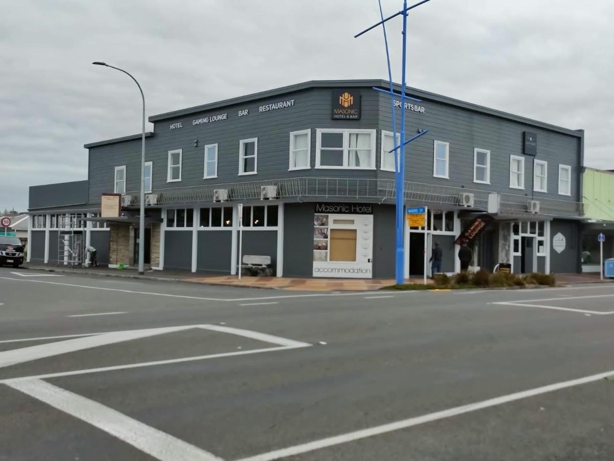 Masonic Hotel Waitara Exterior foto